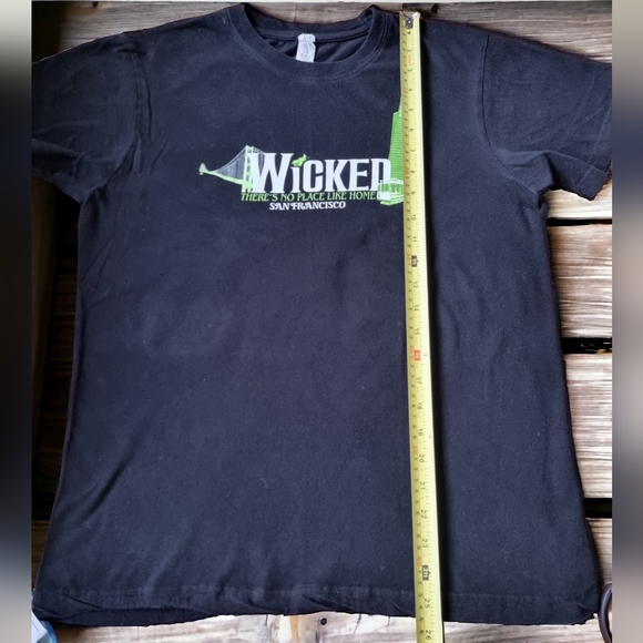 Vintage WICKED 'There's No Place Like Home' Wizard of OZ Black Unisex T-Shirt - Picture 4 of 6